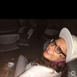 Meet your Posher, Jerrica